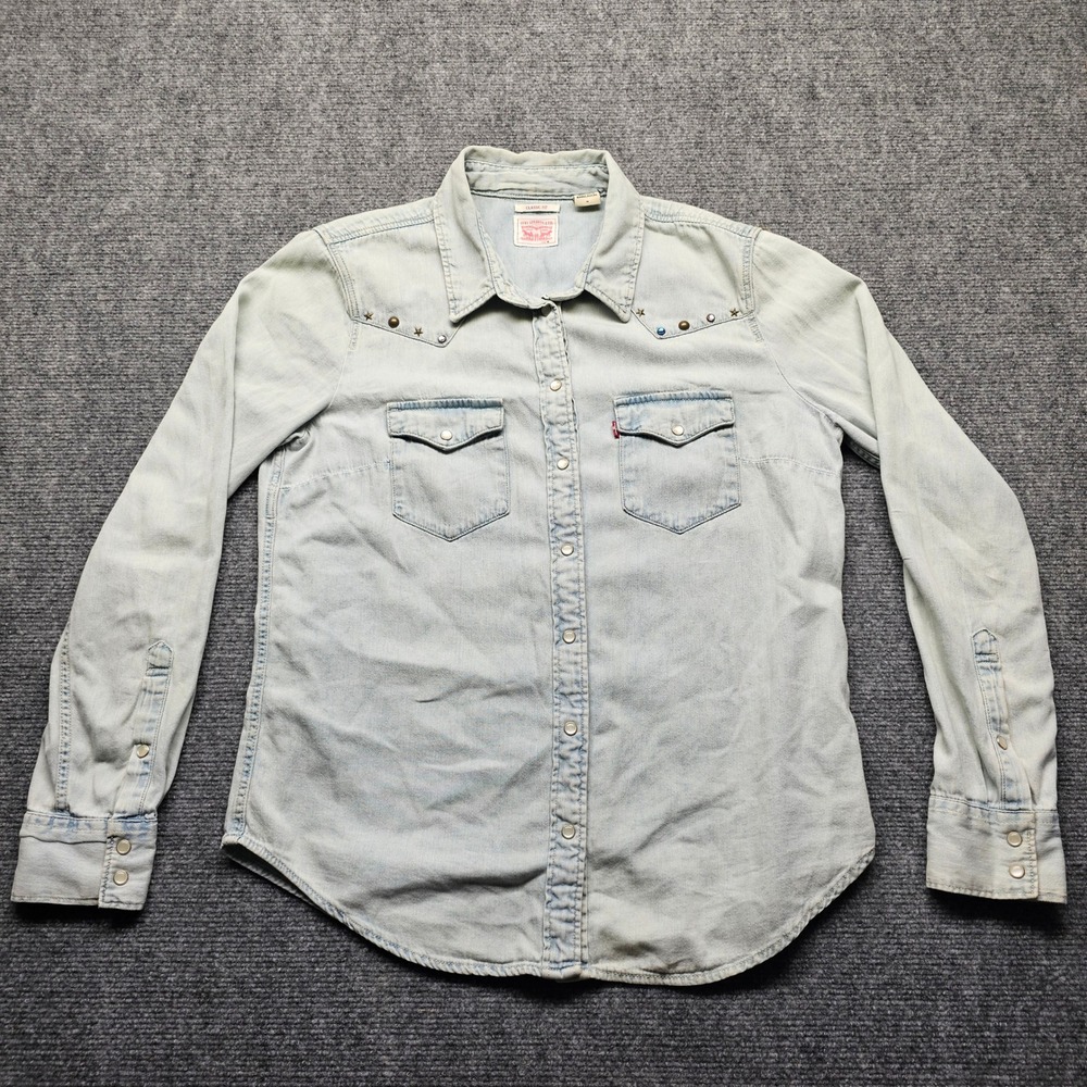 Levi Strauss Co Womens Denim Western Shirt Light Wash Studded Star Classic Fit M - Picture 2 of 11
